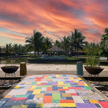 Avery Coconut Island Waterpark Beach Resort Carita Esterno foto