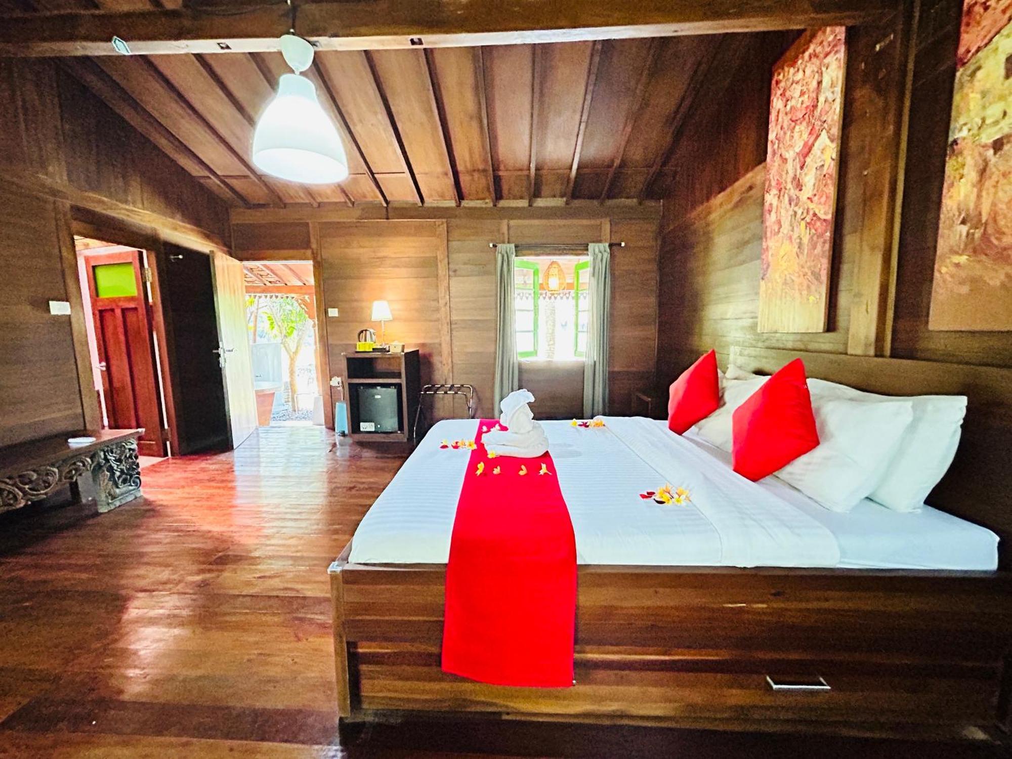 Avery Coconut Island Waterpark Beach Resort Carita Esterno foto