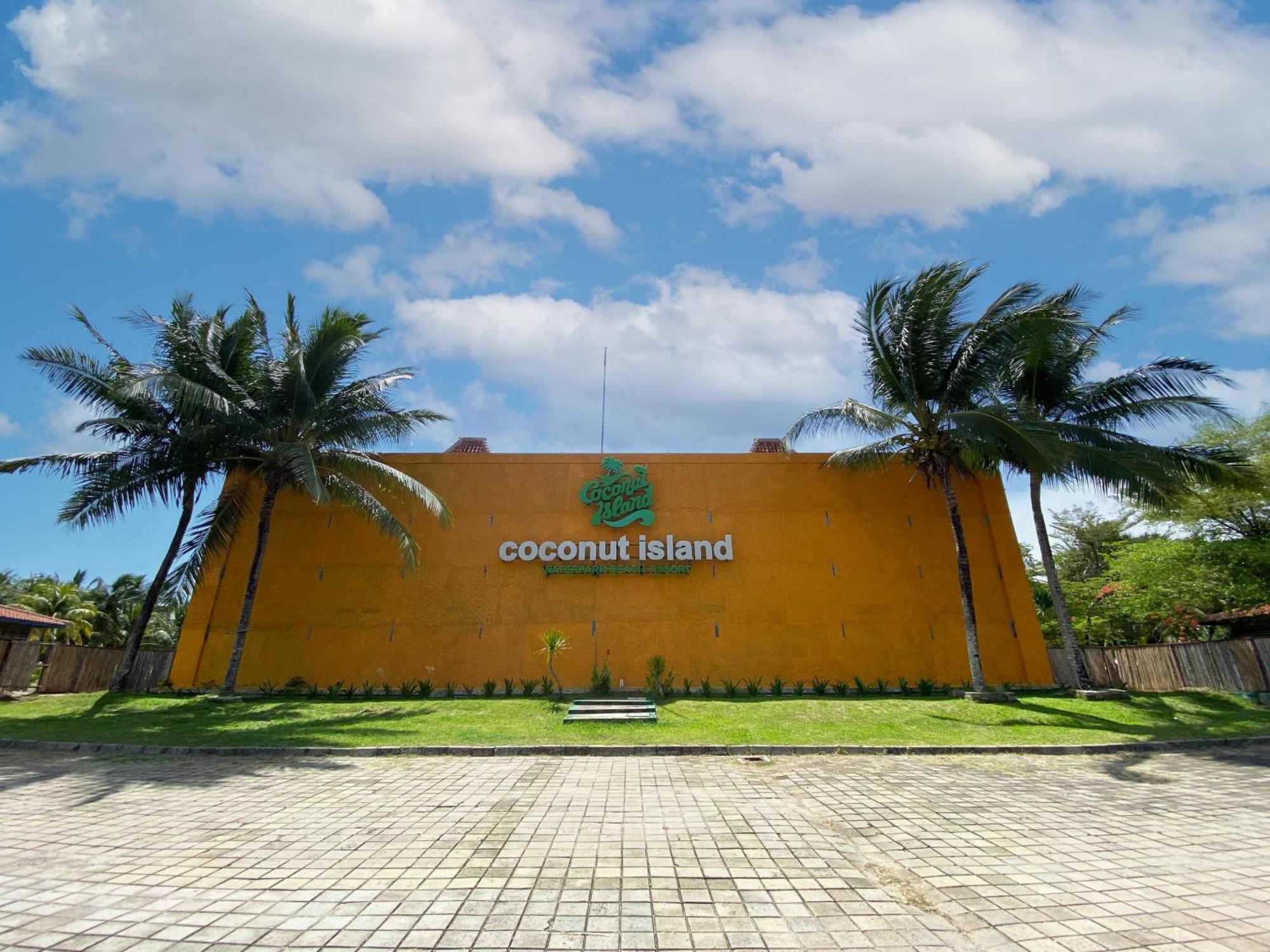 Avery Coconut Island Waterpark Beach Resort Carita Esterno foto